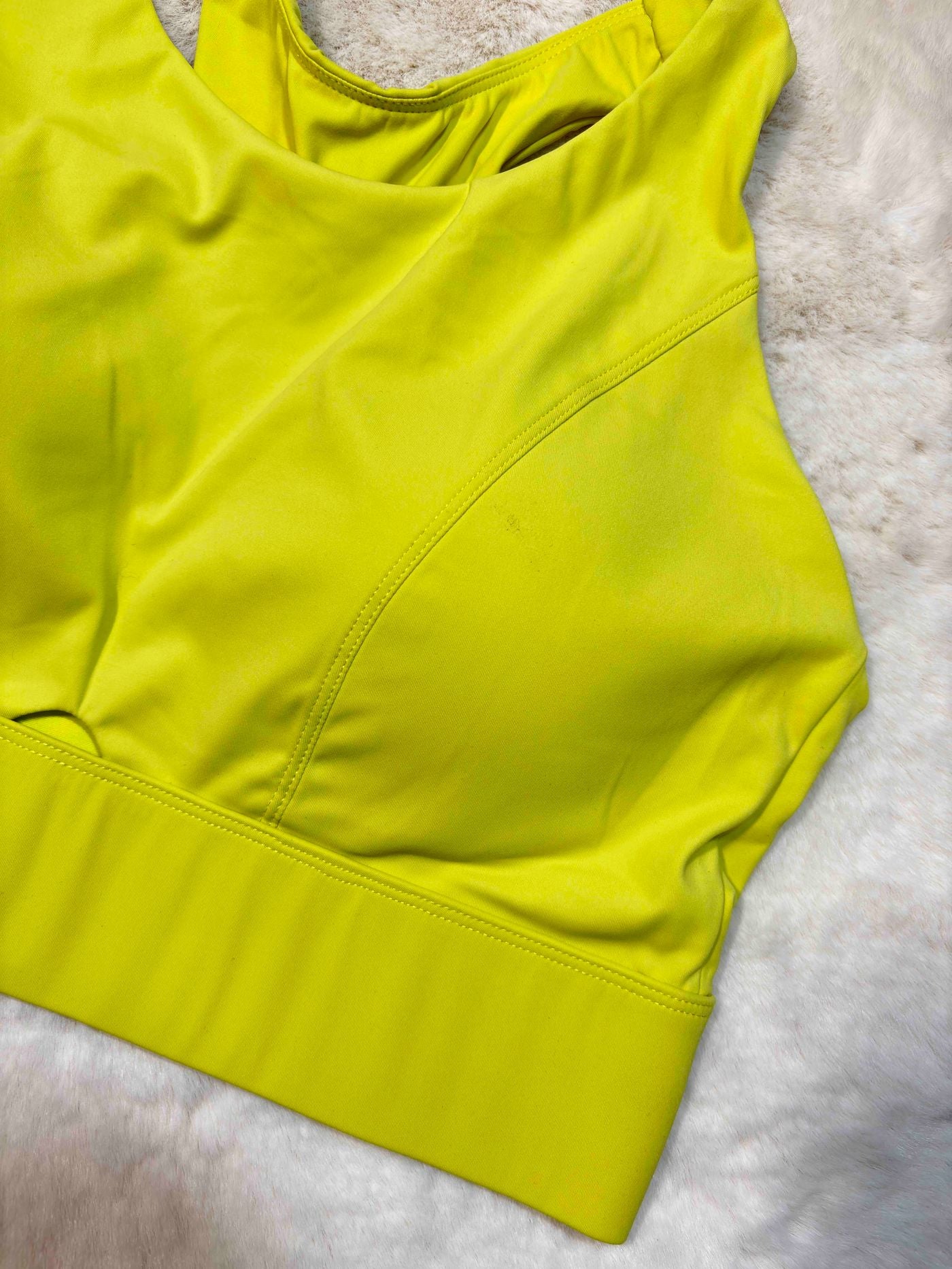 Sports Bra Full Coverage Padded Solid S-2XL 22/01/26