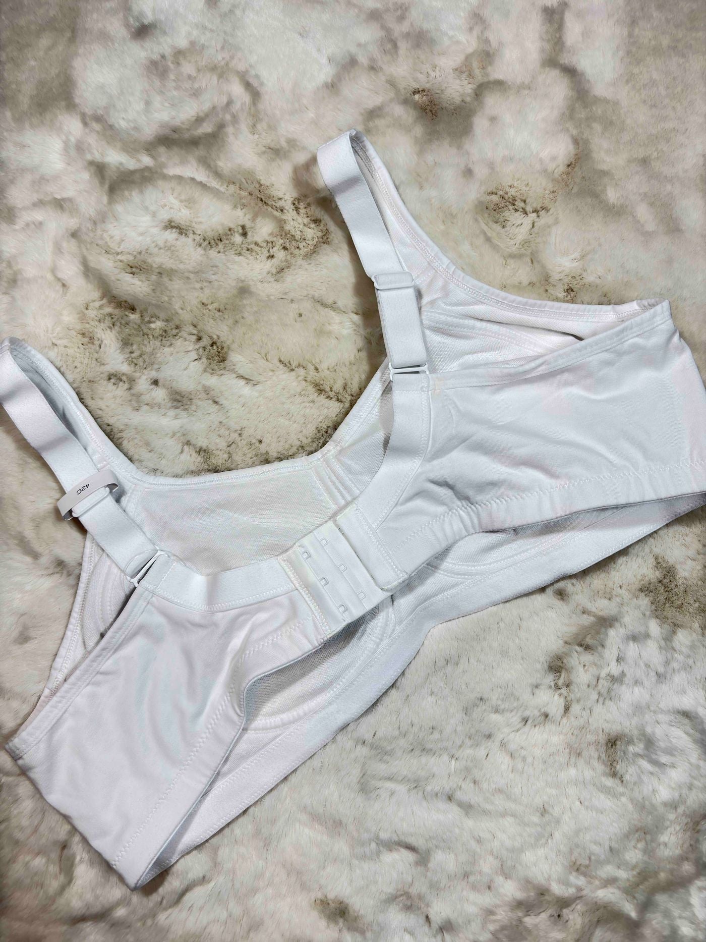 Amante Bigsize Bra Full Coverage Non Padded Non Wired Solid 40D 05/04/26
