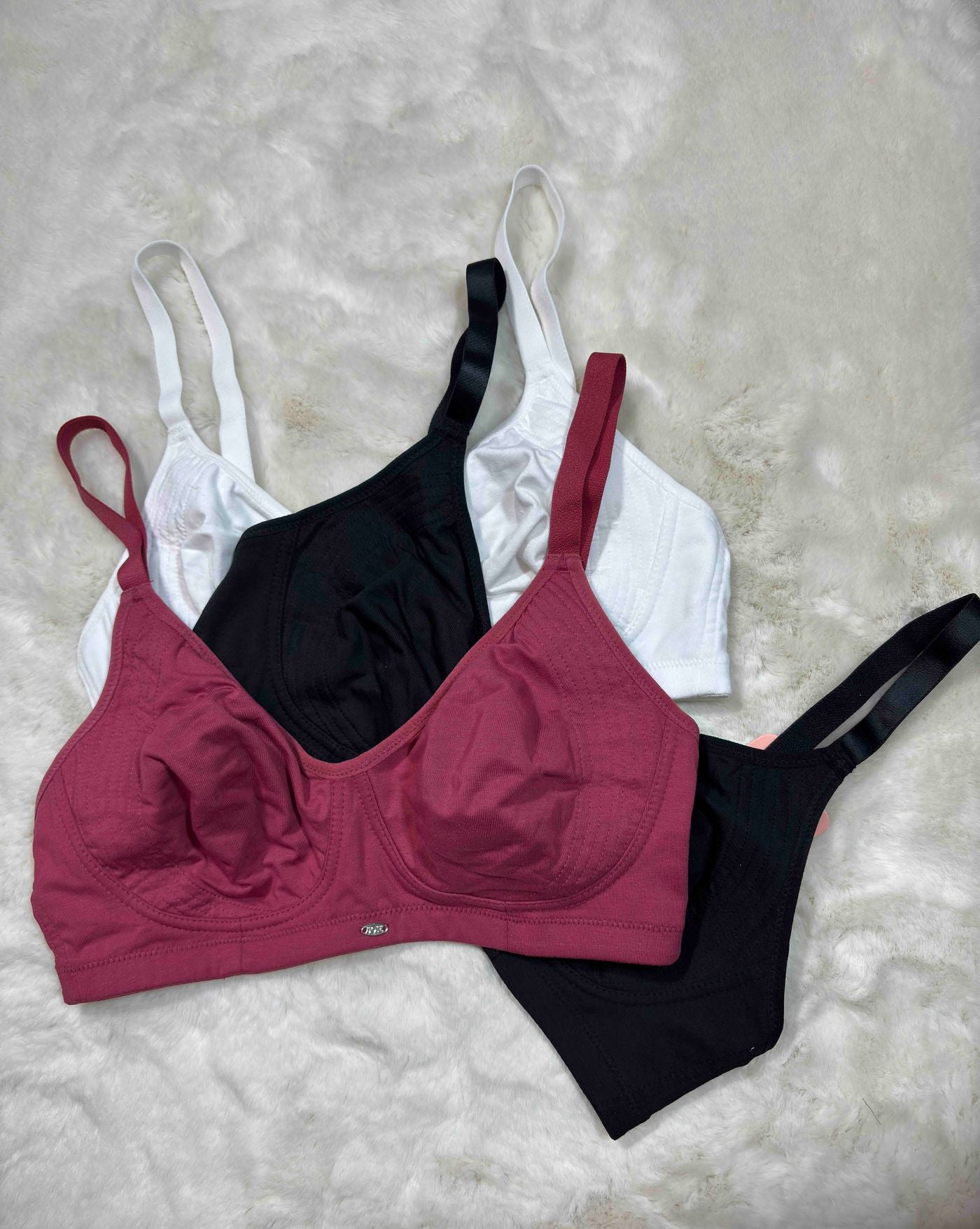SOIE Minimizer Full Coverage Non Padded Non Wired Solid 32D-40D 09/03/26