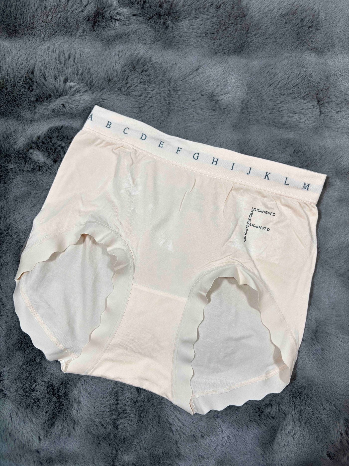 Hipster Full Coverage High Waist Solid S-L 7192 27/11/25