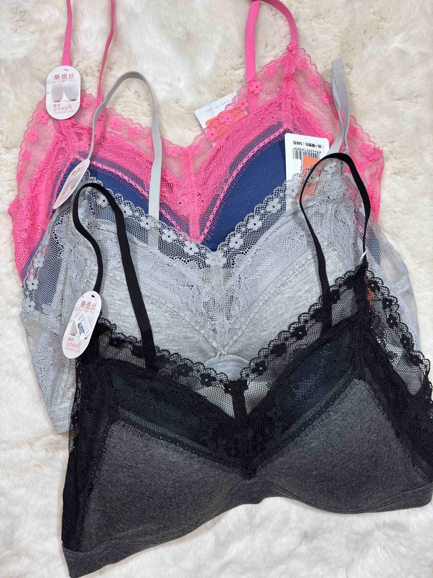 Sports Bra Full Coverage Padded Solid S-2XL 15/04/26