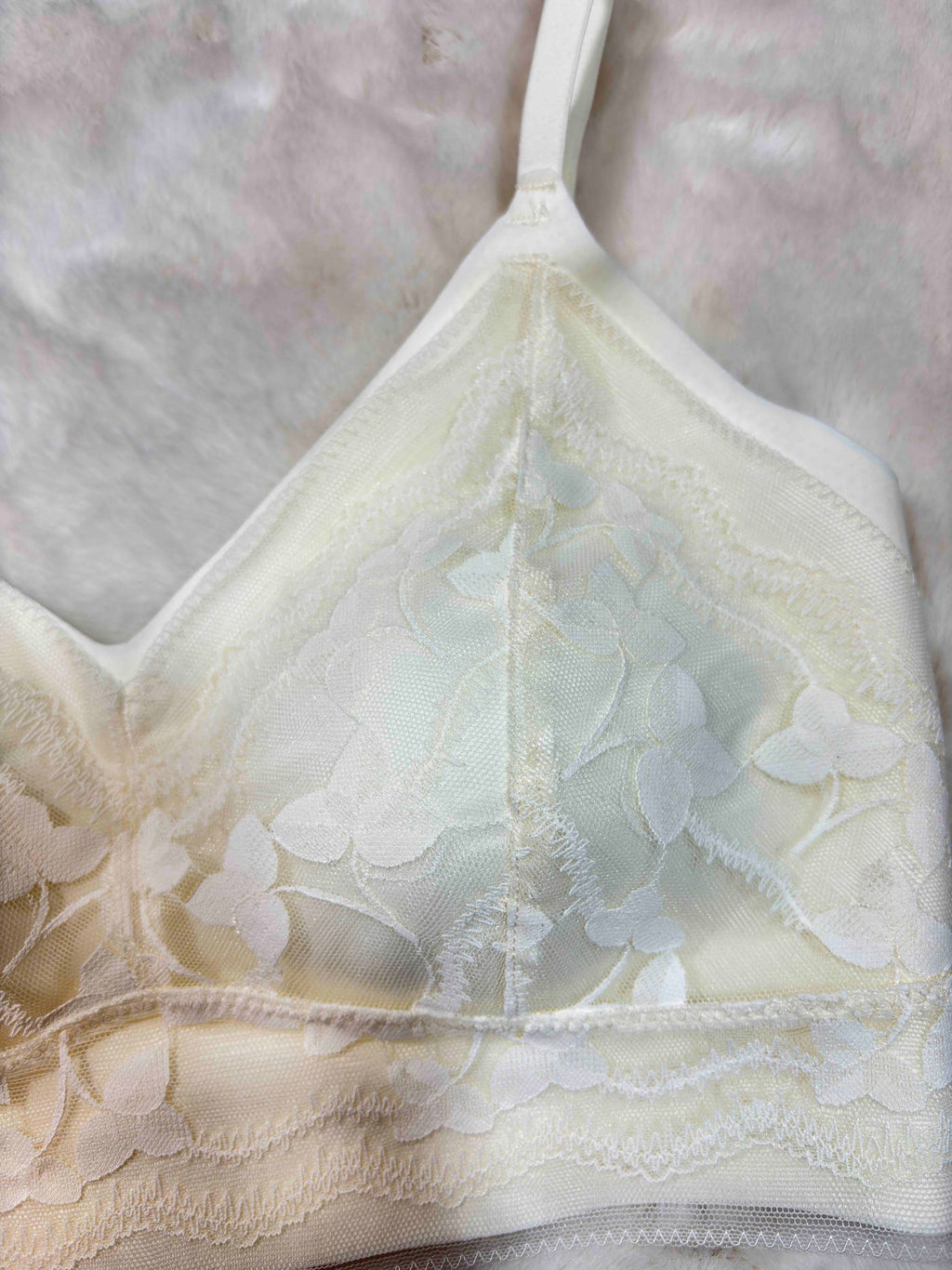 Teenage Bra Full Coverage Padded Non Wired Solid 28/02/26