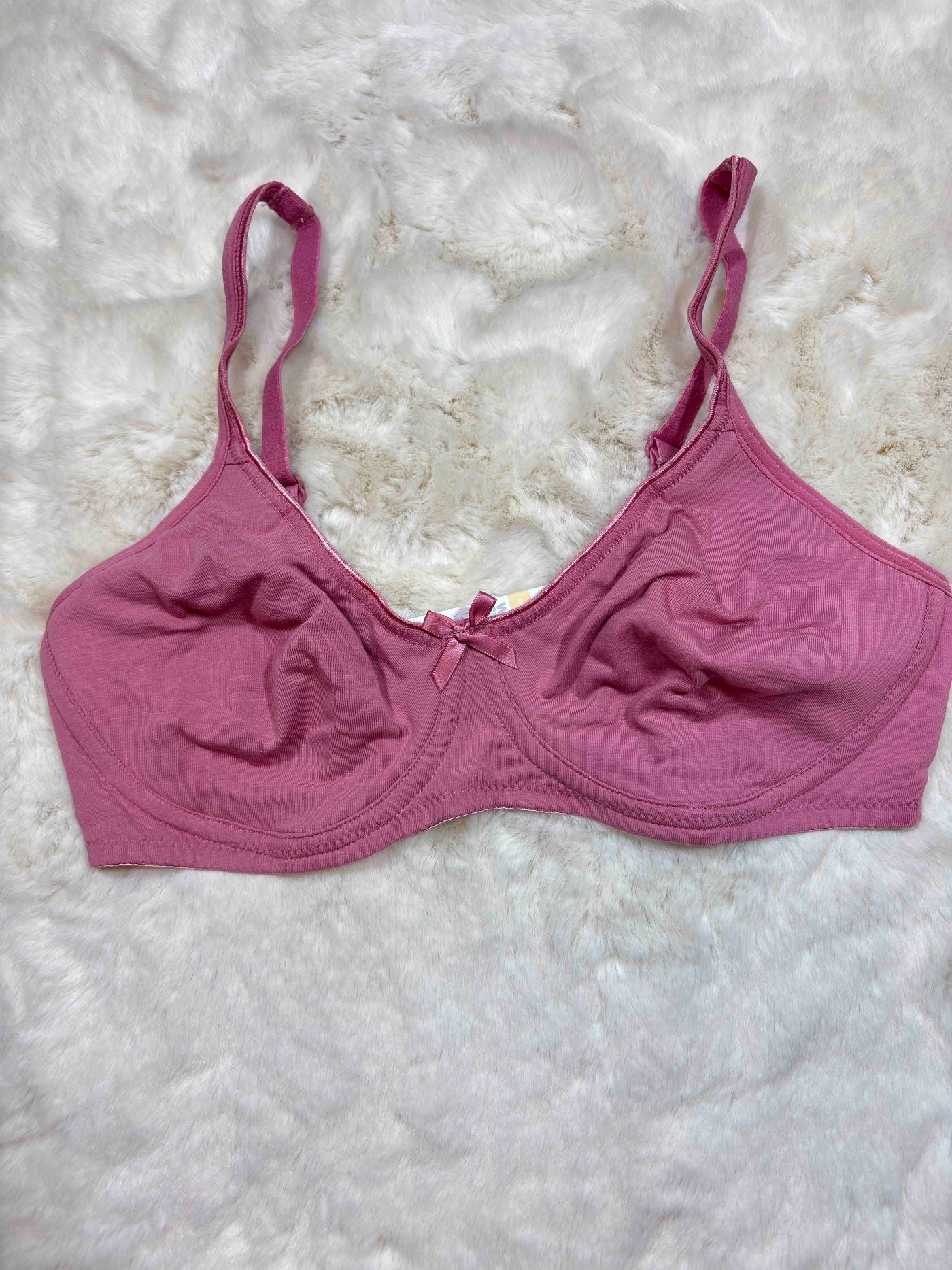 Jockey Women Minimizer Full Coverage Non Padded Non Wired Solid 32C-42C 08/02/26