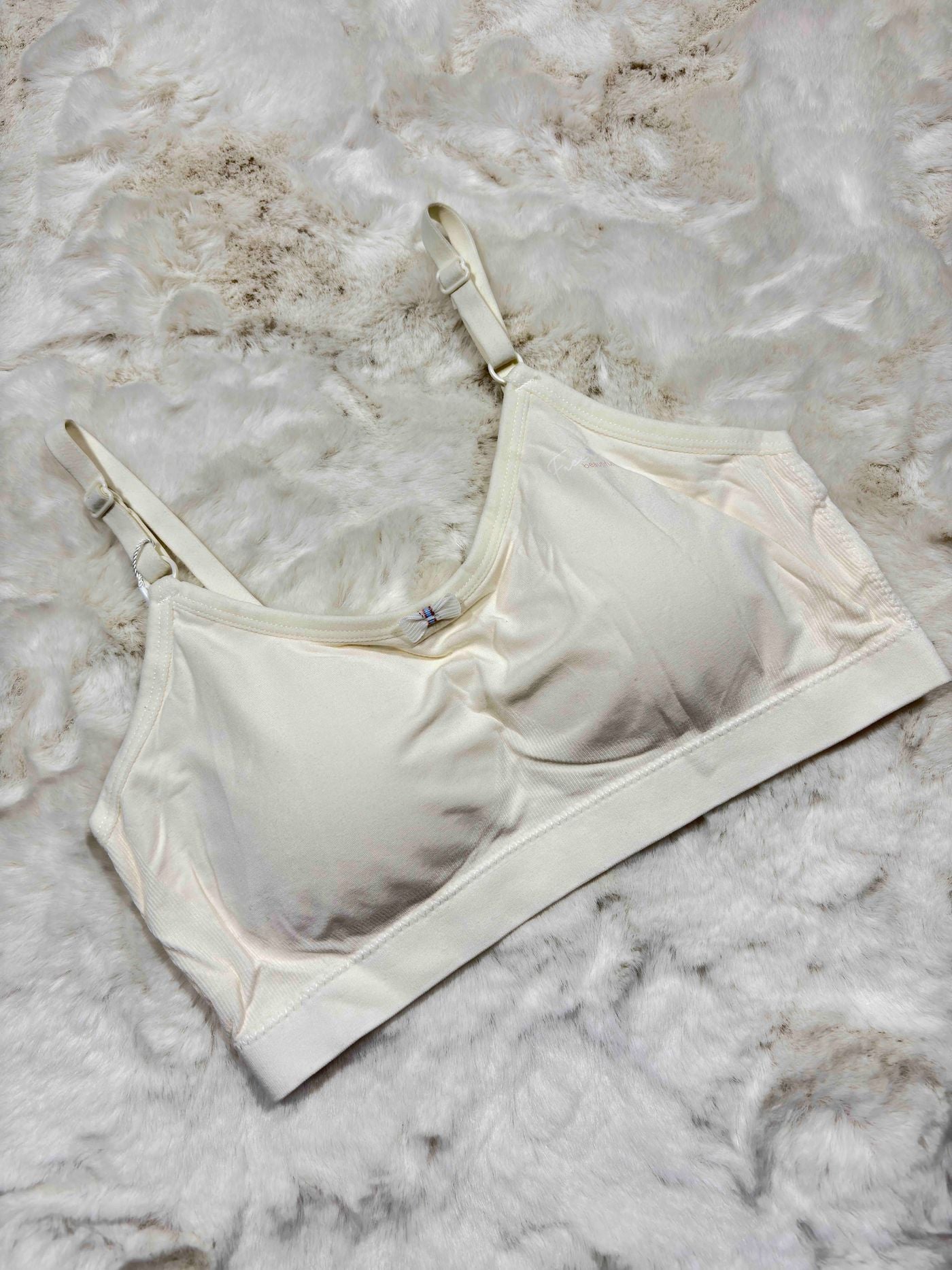 YZN Teenage Bra Full Coverage Light Padded Solid S-L 30/12/25