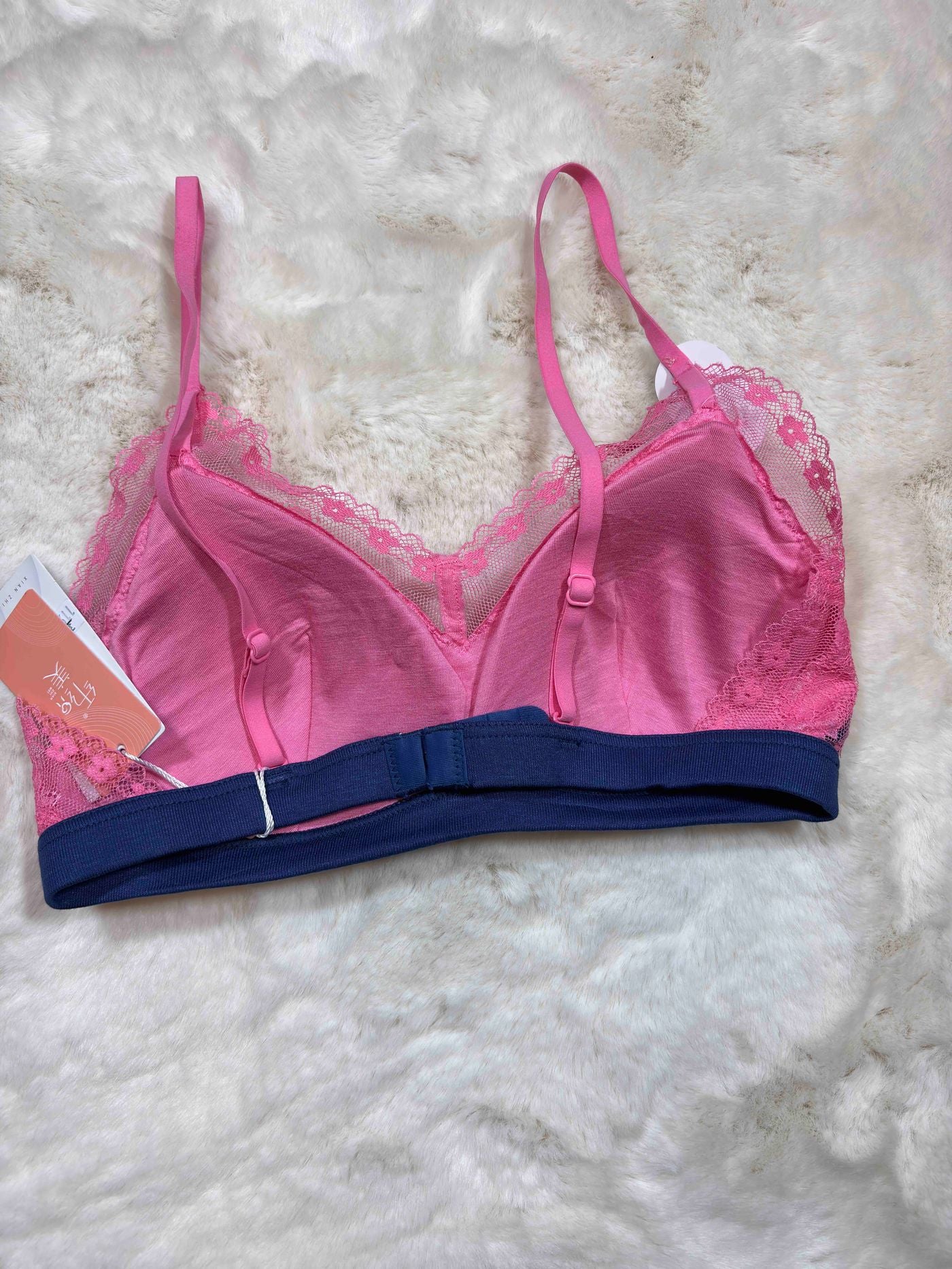 Sports Bra Full Coverage Padded Solid S-2XL 15/04/26