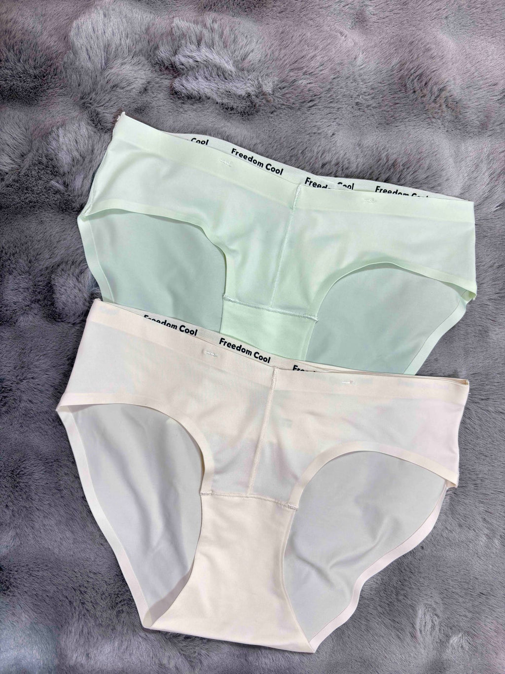Seamless Midi Half Coverage Mid Waist Solid Freesize 12/11/25