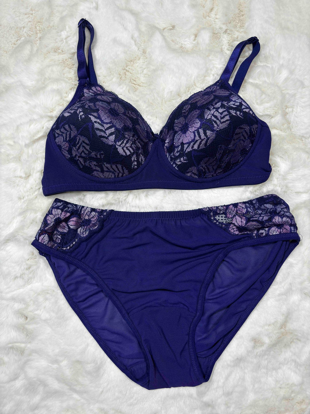 Scan Lingerie Bridal Padded Non Wired Full Coverage Mid Rise Lacy 34-36 09/07/25