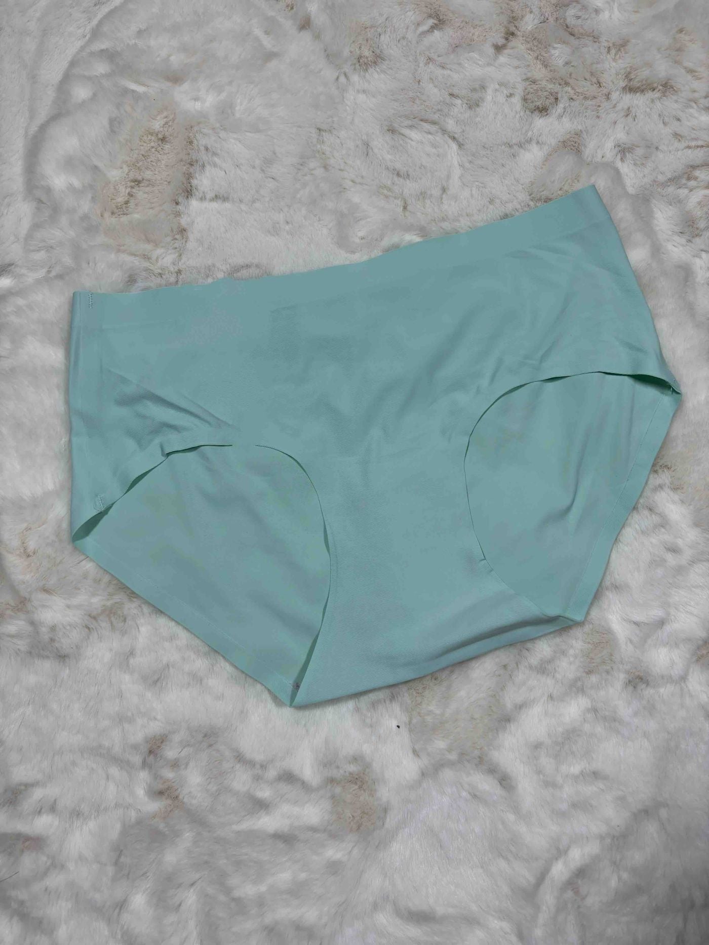 Yelian Seamless Low Coverage Low Rise Solid 04/01/26