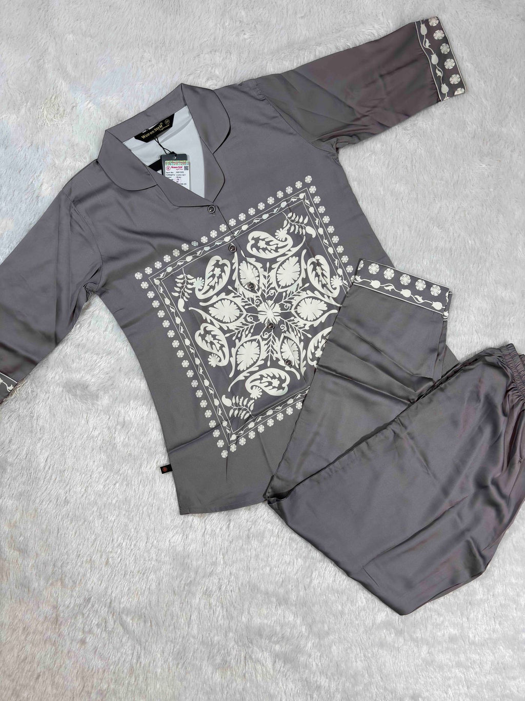 women-style-nightsuit-3-4-sleeves-shirt-full-length-solid-s-xl-12-03-26B
