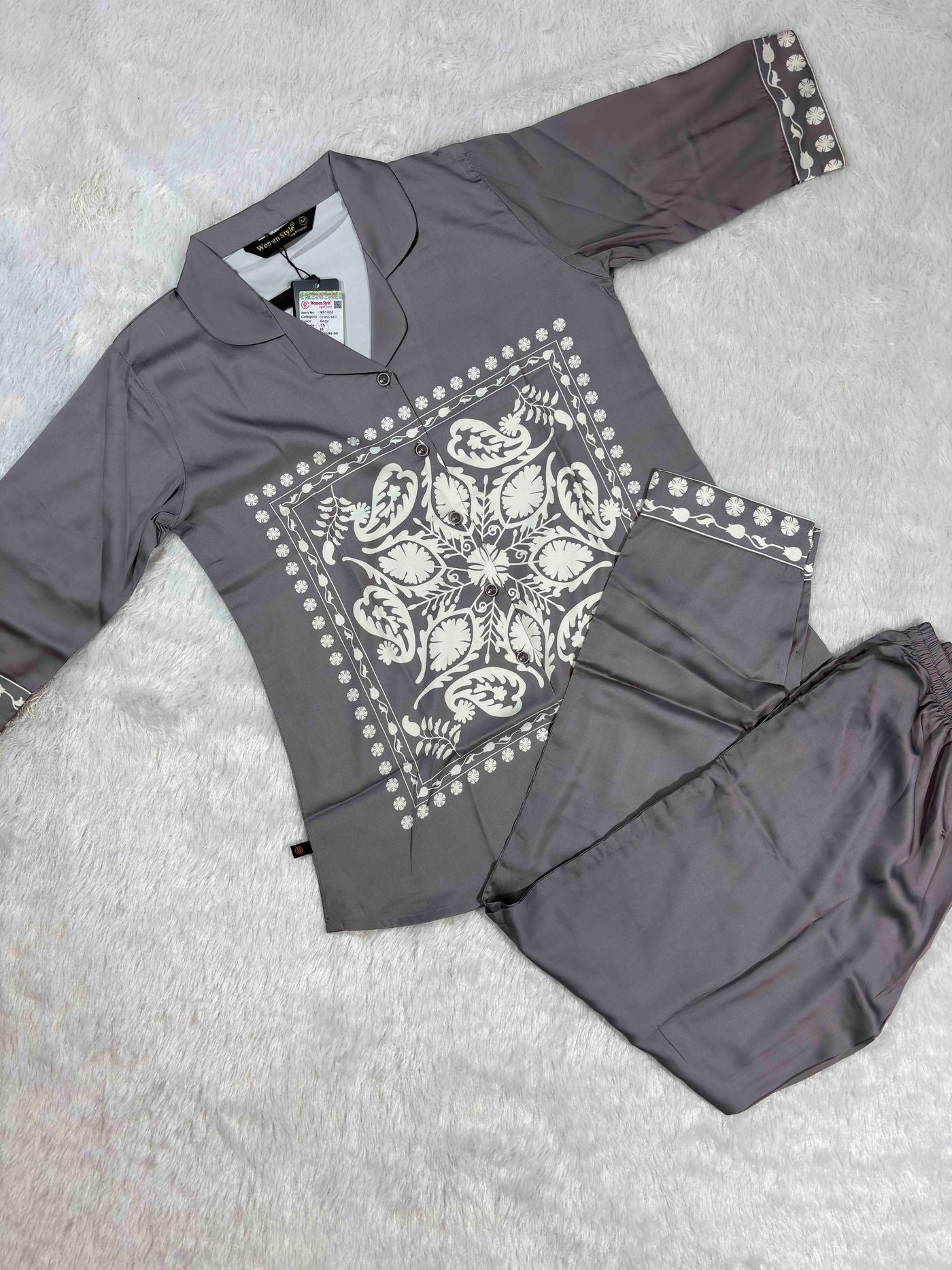 women-style-nightsuit-3-4-sleeves-shirt-full-length-solid-s-xl-12-03-26B