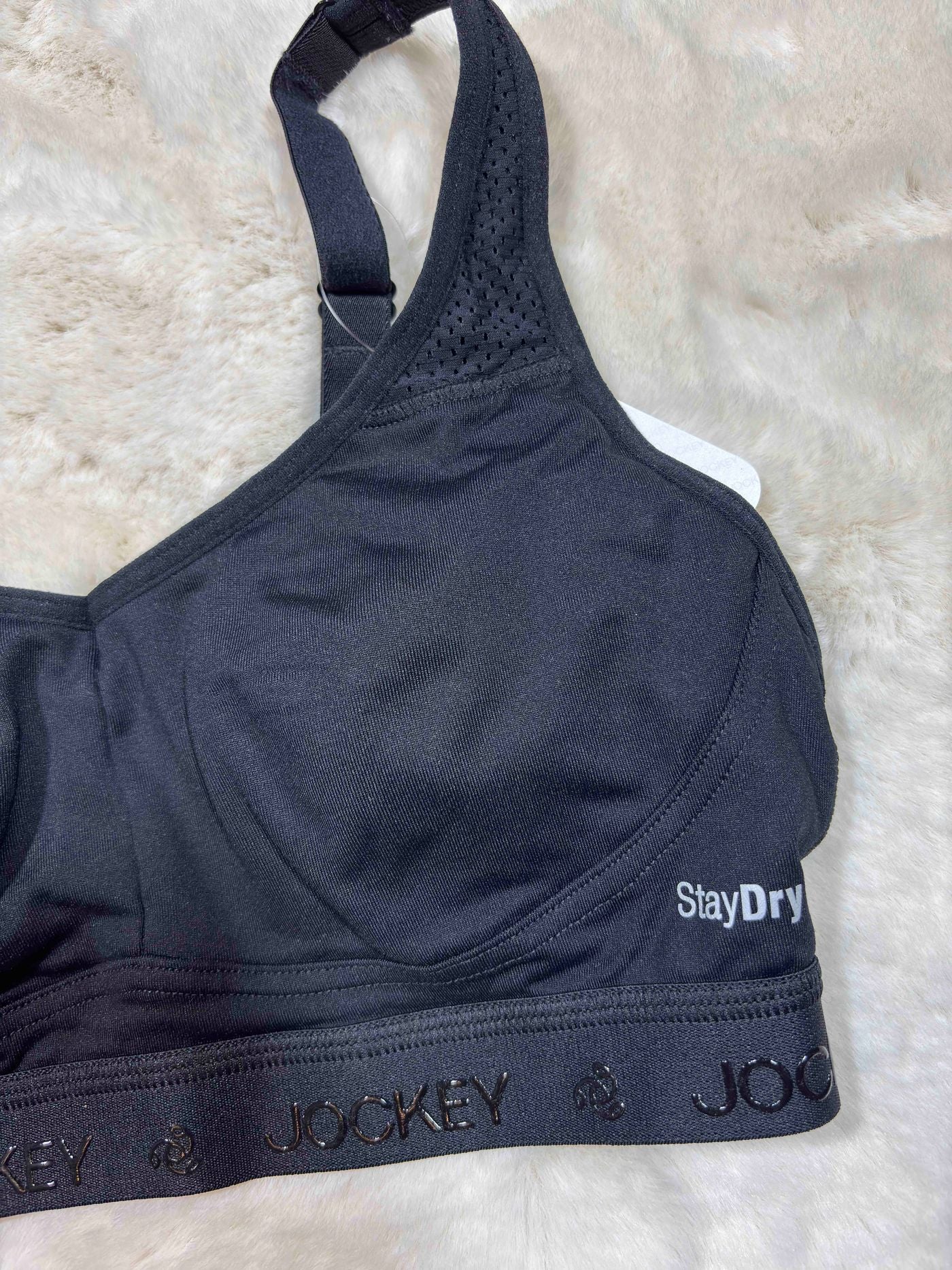 Jockey Sports Bra Full Coverage Padded Non Wired Solid 21/02/26