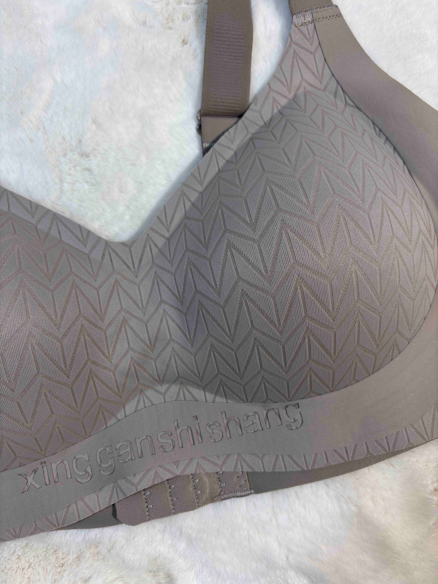 Seamless Bra Full Coverage Padded Non Wired Solid L-5XL 15/01/25