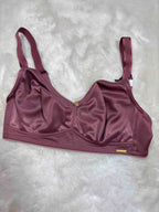 Amante Minimizer Full Coverage Non Padded Non Wired Solid 34D-42D 09/03/26