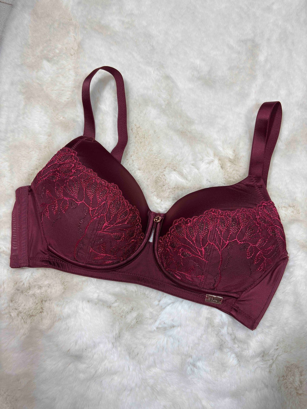 Amante Tshirt Bra Full Coverage Padded Non Wired Solid 34B-40B  24/03/26