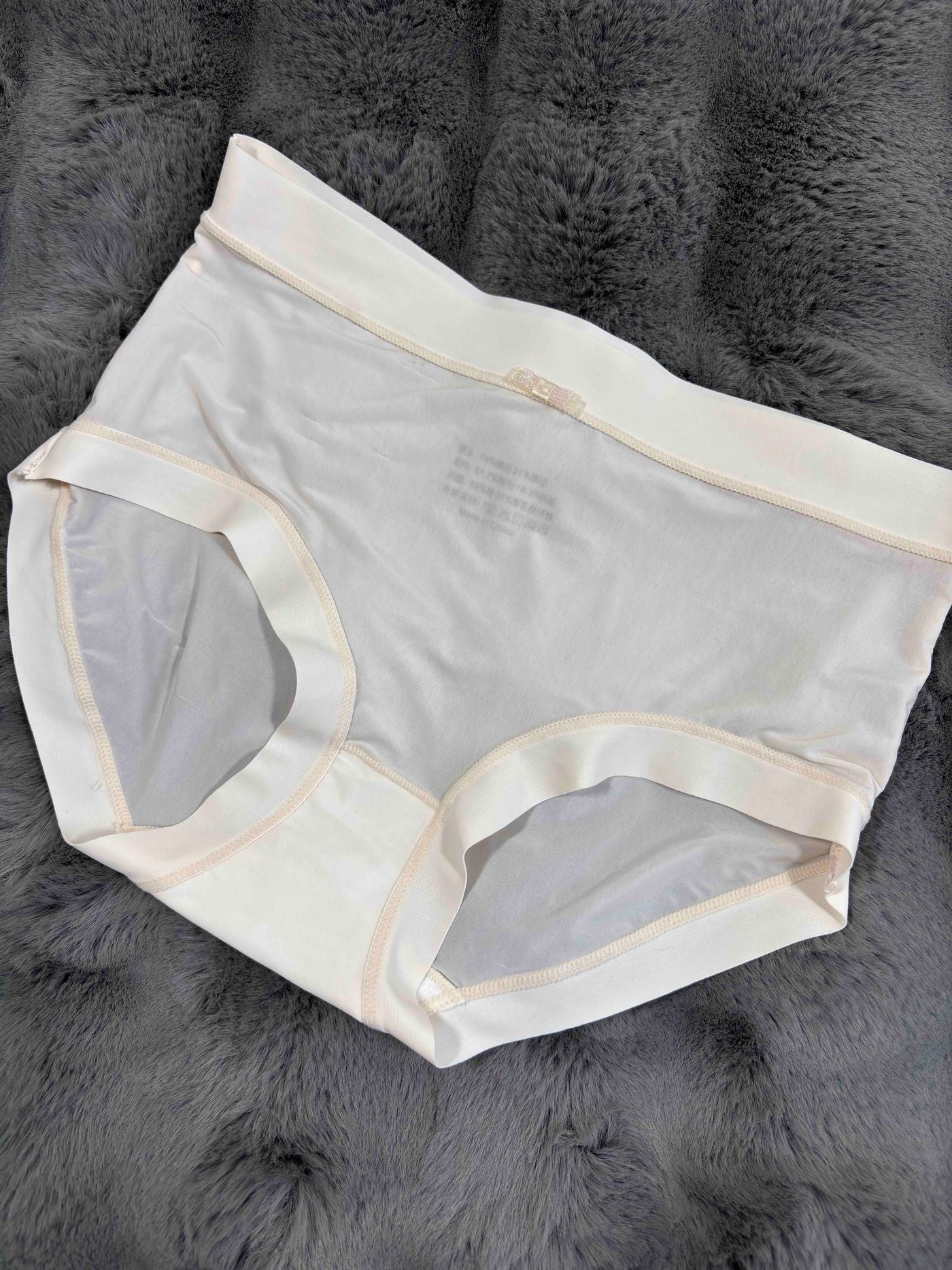Hipster Full Coverage High Waist Solid Freesize 07/10/25