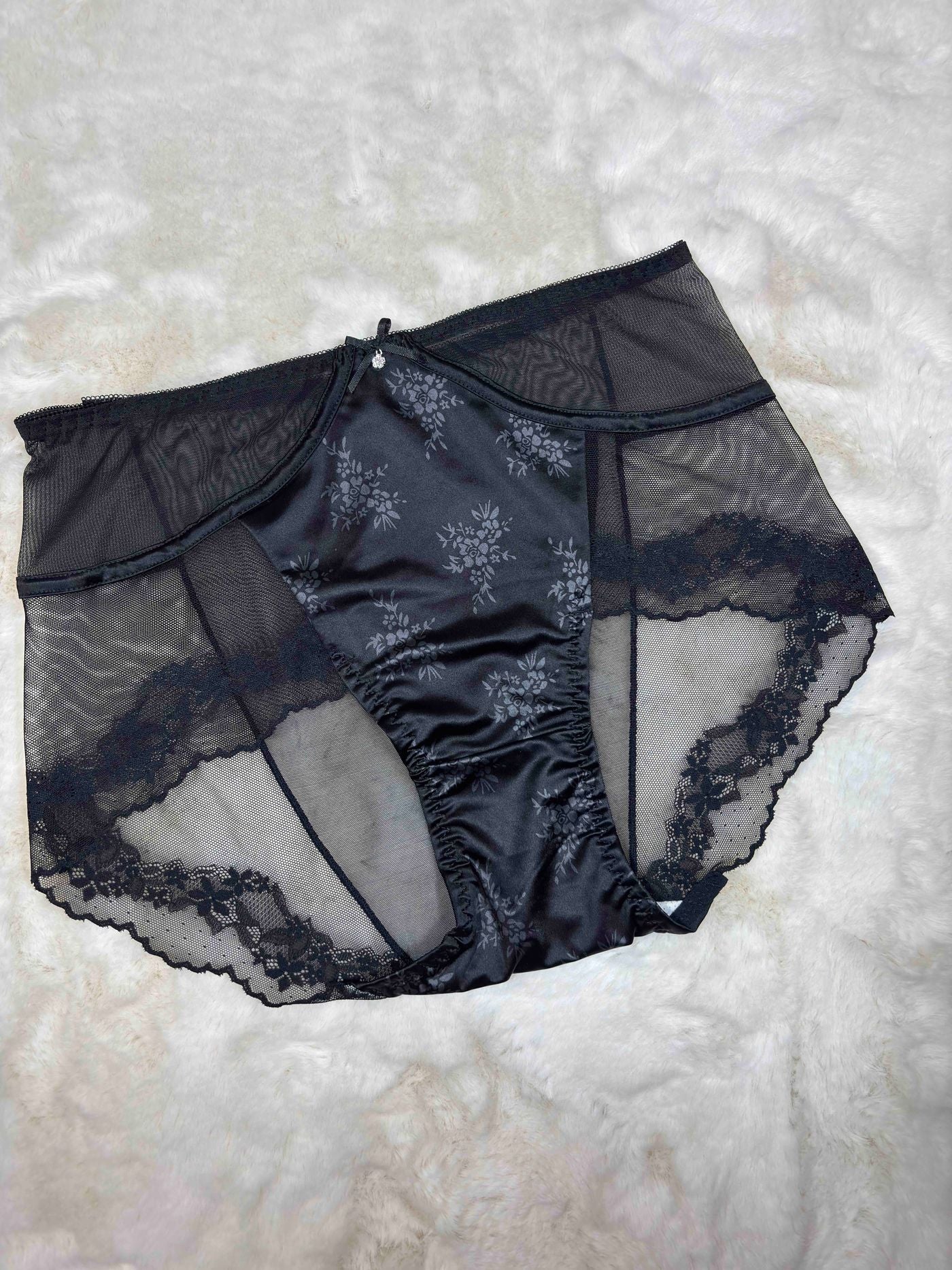Lace Hipster Full Coverage High Waist Solid S-2XL 28/03/26