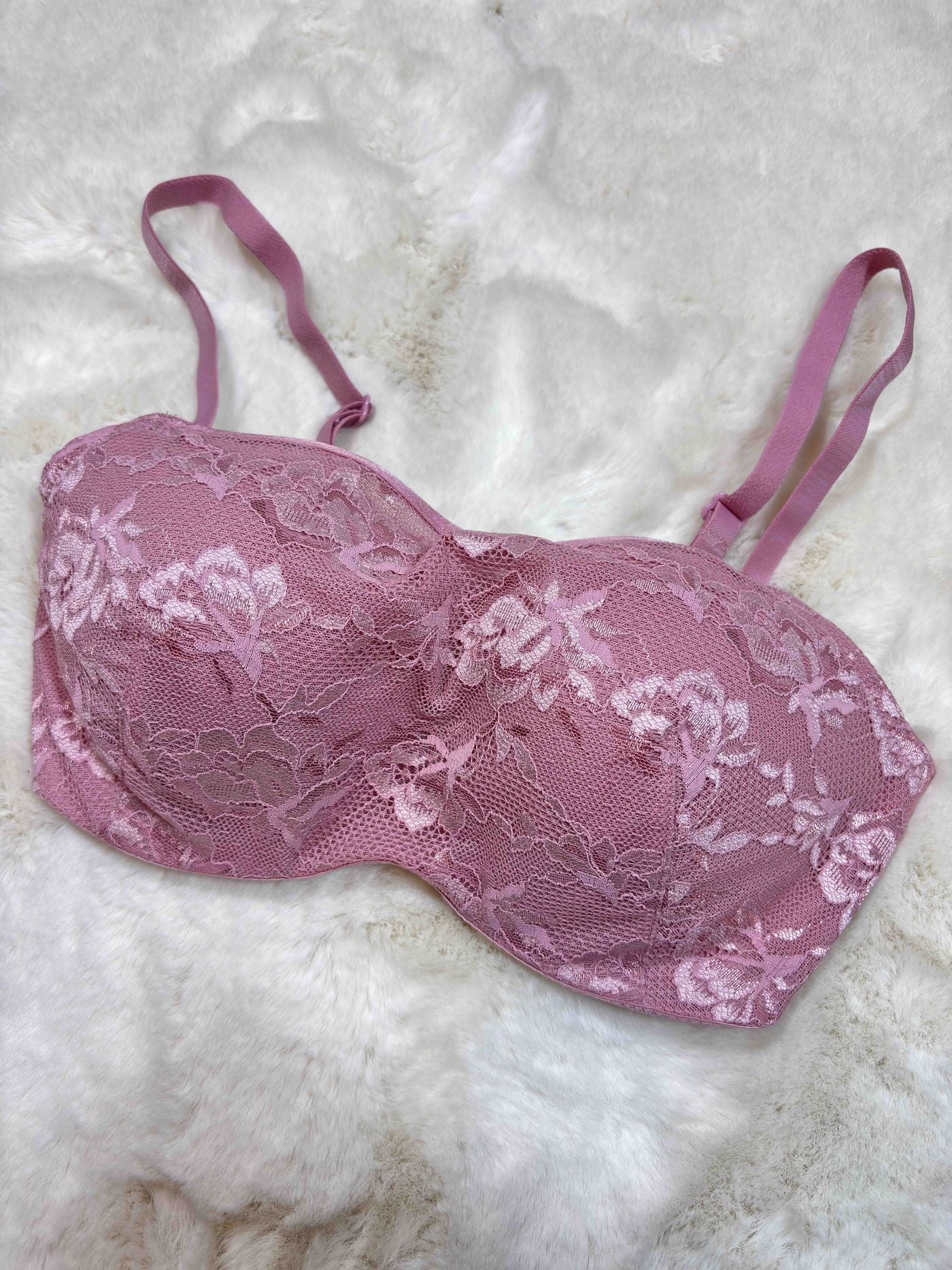 Triumph Lacy Bra Full Coverage Padded Wired Solid 32D-42D 23/02/26