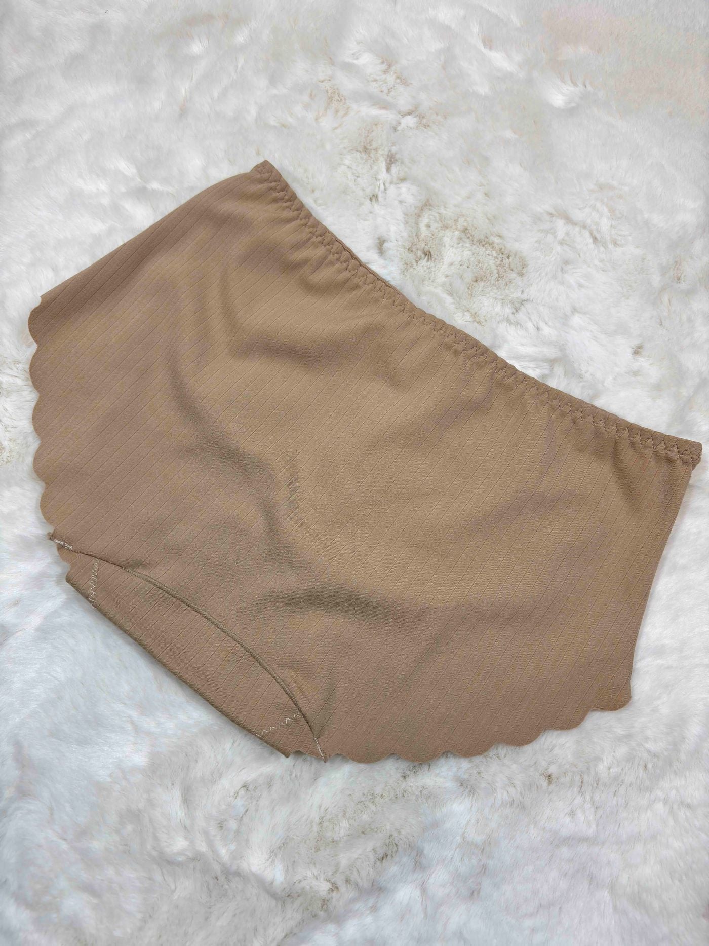 Xiaotainer Hipster Full Coverage High Waist Solid Freesize 1590 13/09/25