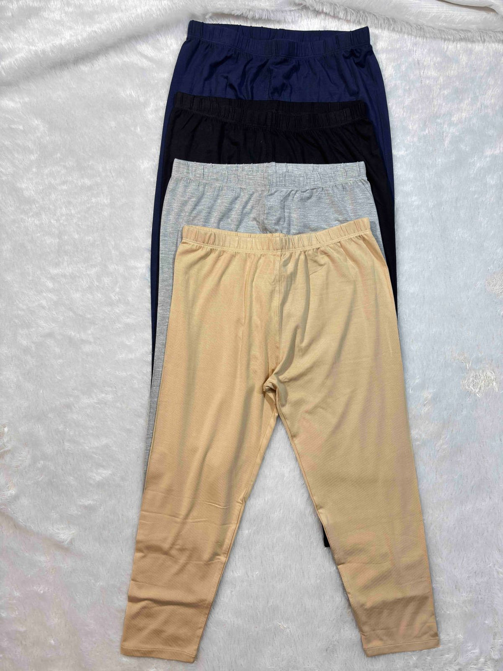 Laasa Capri 3/4 Length Solid S-2XL 05/02/26