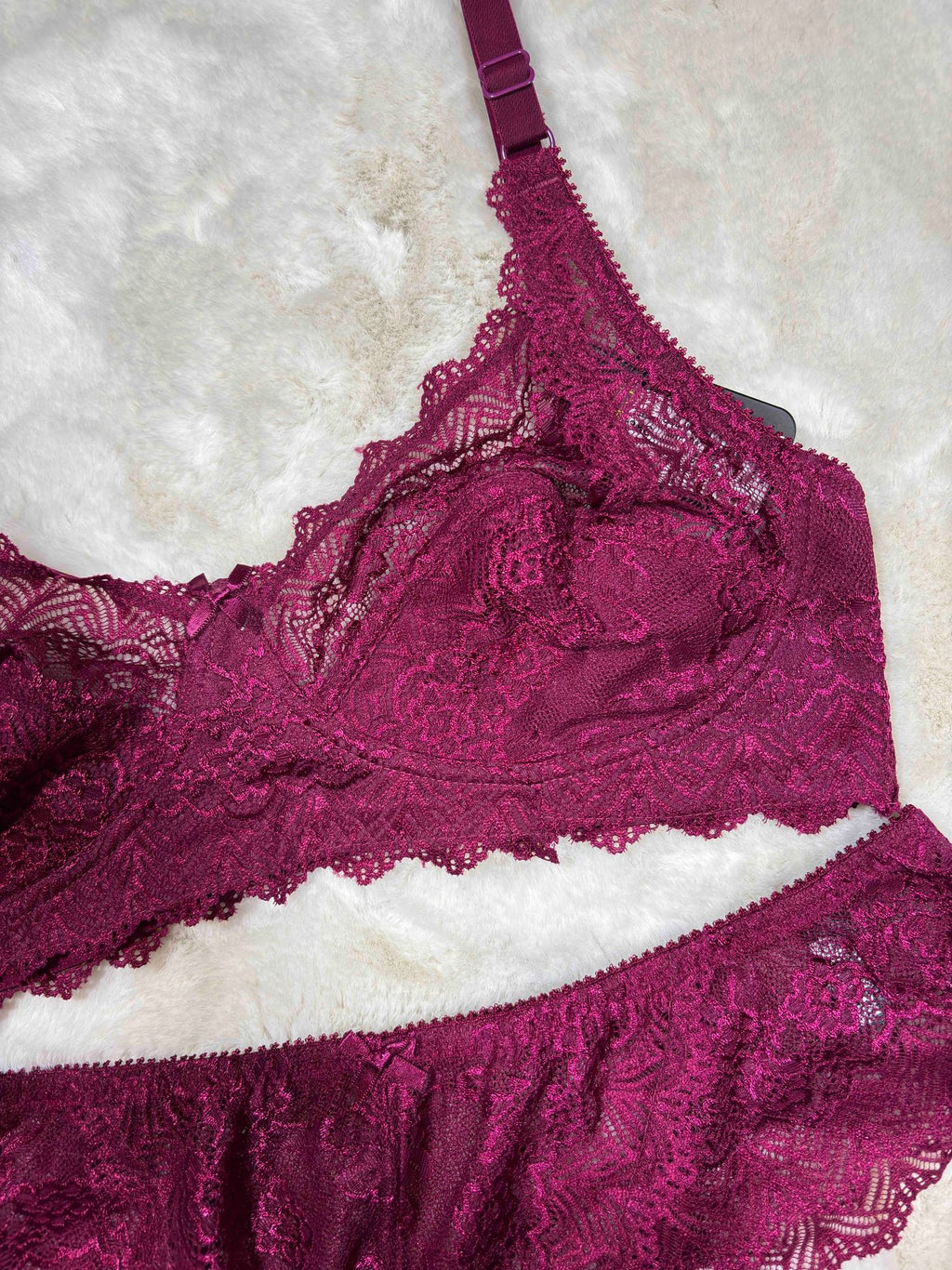 Alies Bra Panty Set Full Coverage Non Padded Non Wired Solid 21/02/26