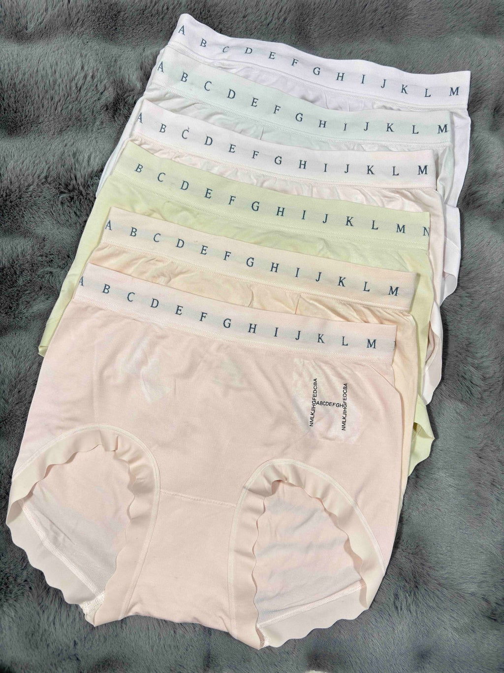 Hipster Full Coverage High Waist Solid S-L 7192 27/11/25