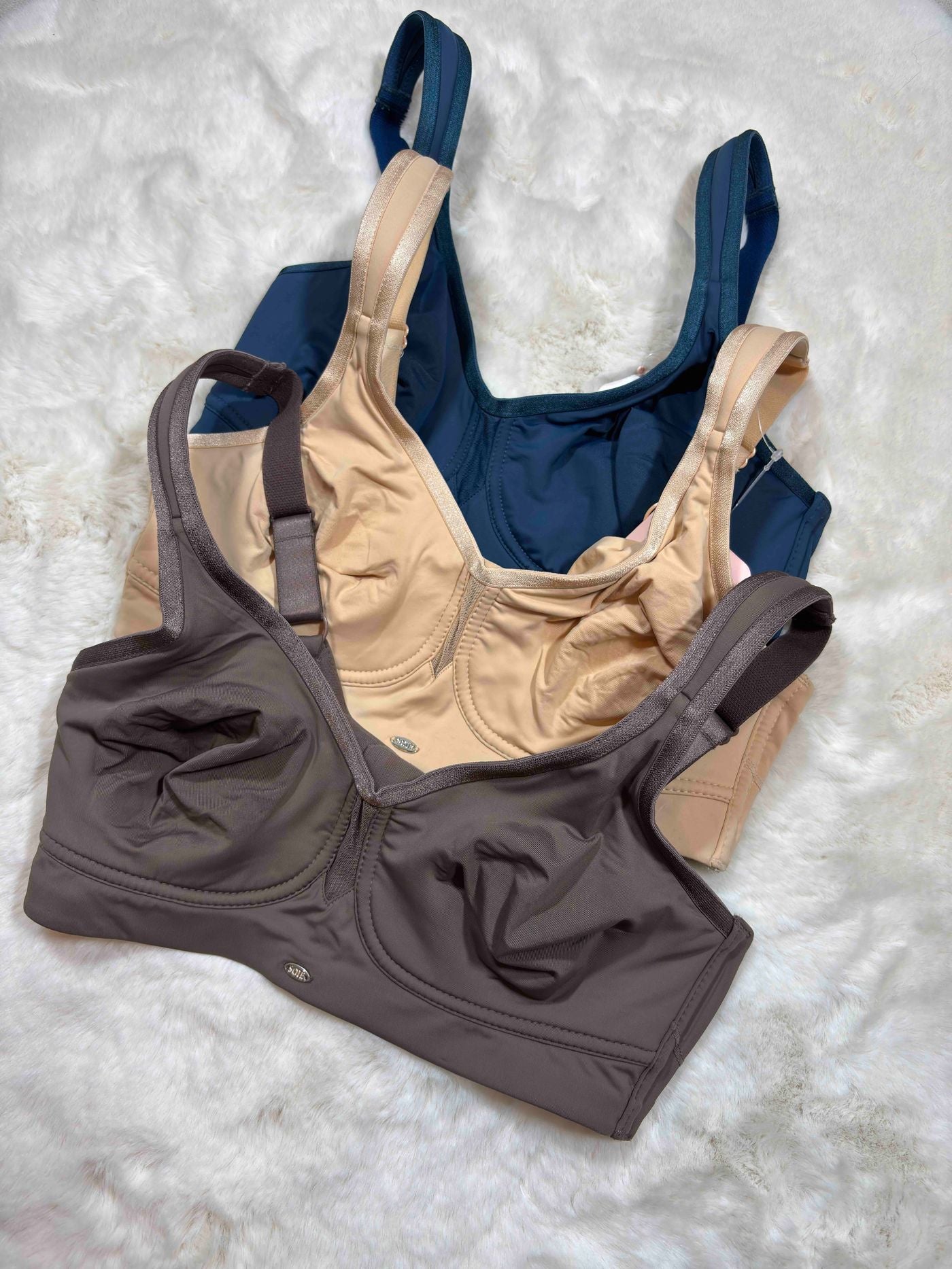 SOIE Minimizer Full Coverage Non Padded Non Wired Solid 32C-42C 08/02/26