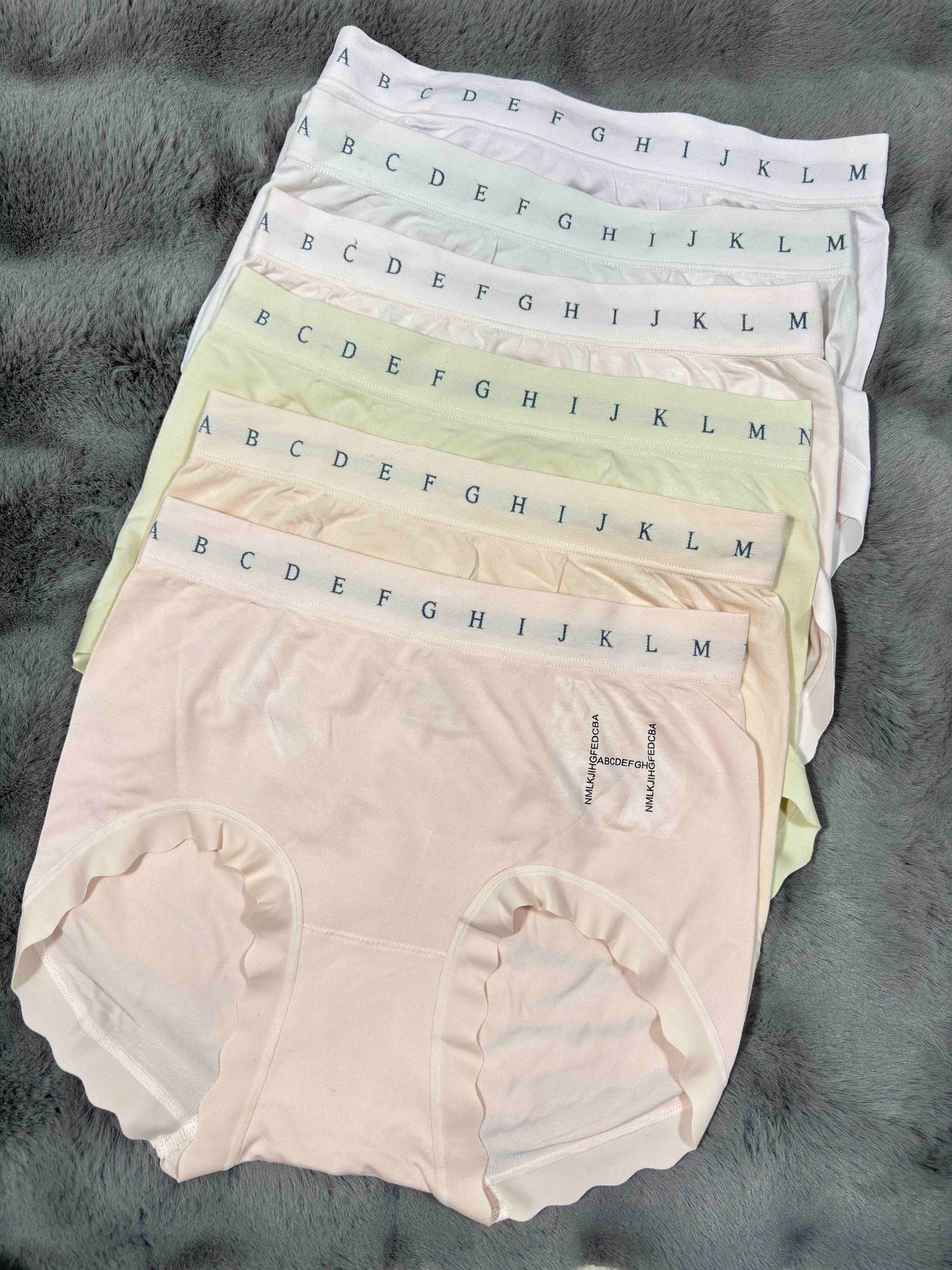 Hipster Full Coverage High Waist Solid S-L 7192 27/11/25