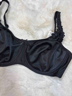 Triumph Minimizer Bra Full Coverage Non Padded Wired Solid 32D-40D 05/04/26